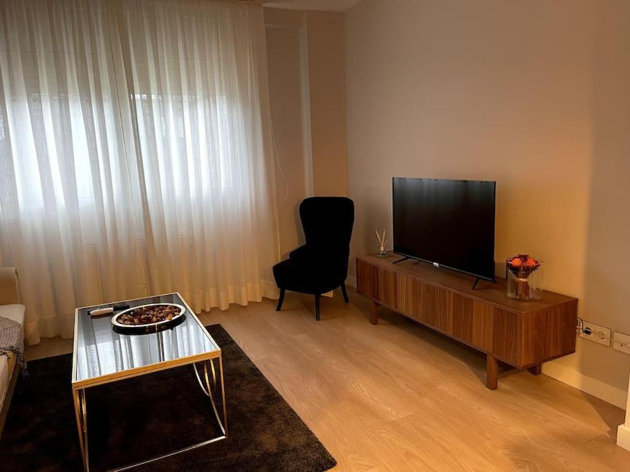 Апартаменты Piso En El Centro De Ferrol Recien Reformado. Экстерьер фото
